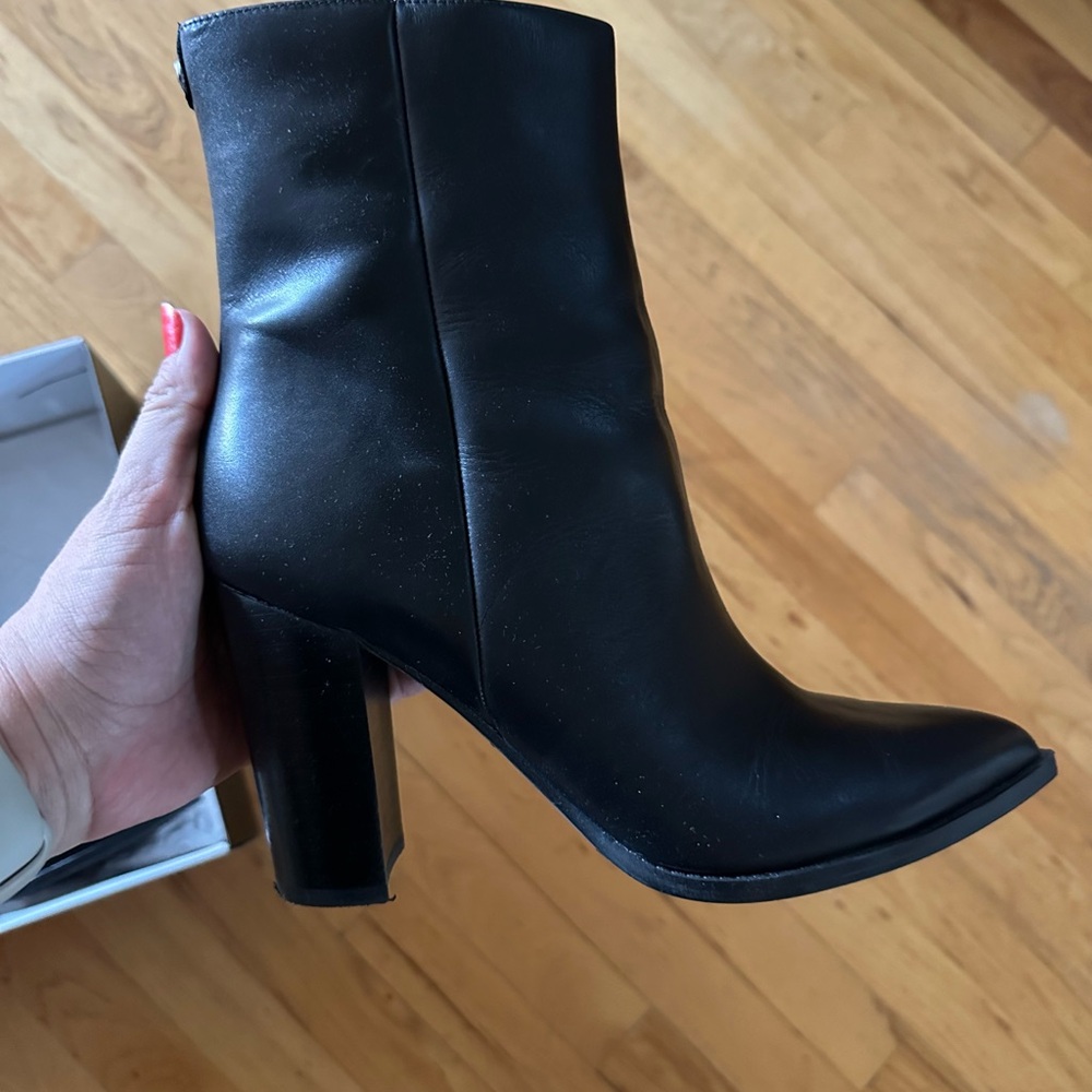 Nine West Black leather ankle boots block heel